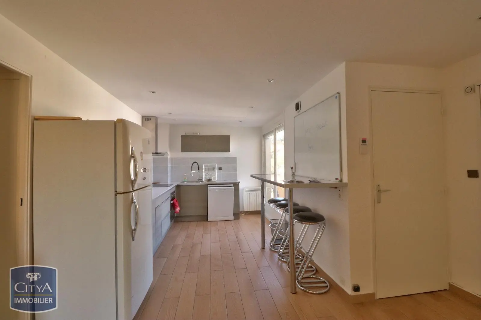 Photo 1 Appartement 5 pièces 102.46m²