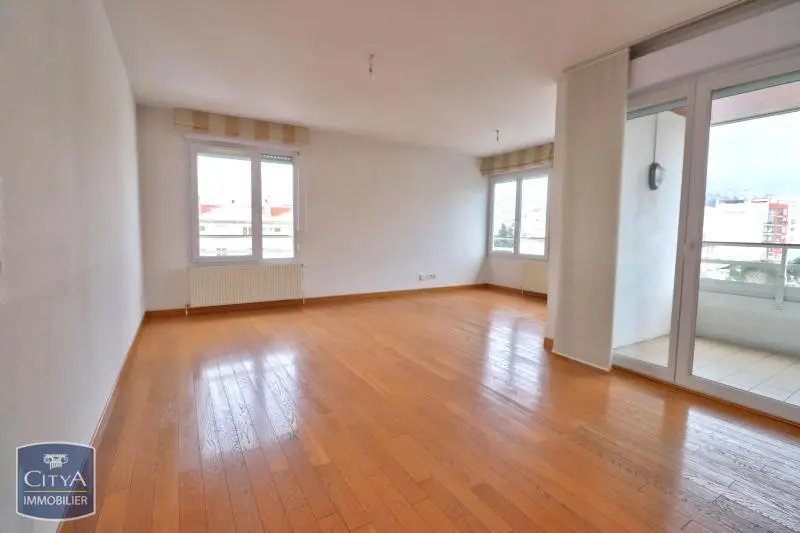 Photo 1 Appartement 3 pièces 76.9m²