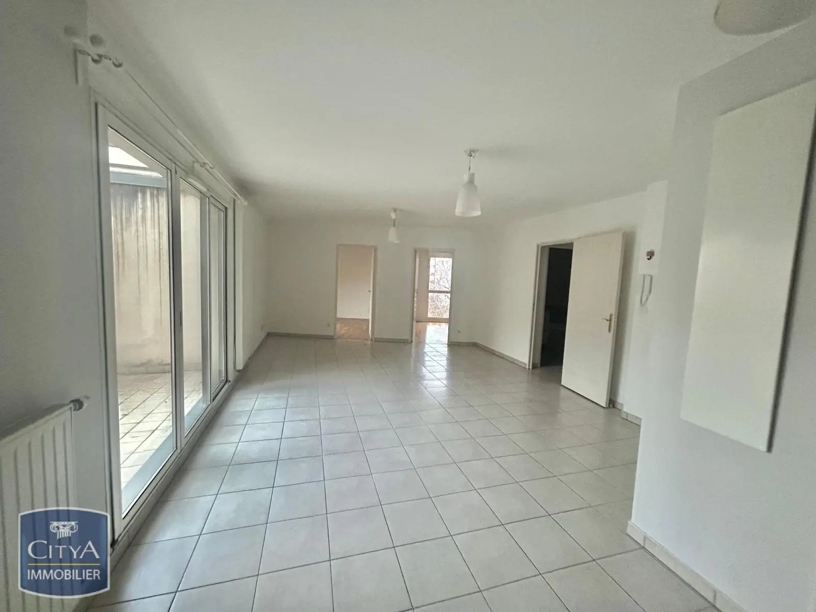 Photo 2 Appartement 3 pièces 63.99m²