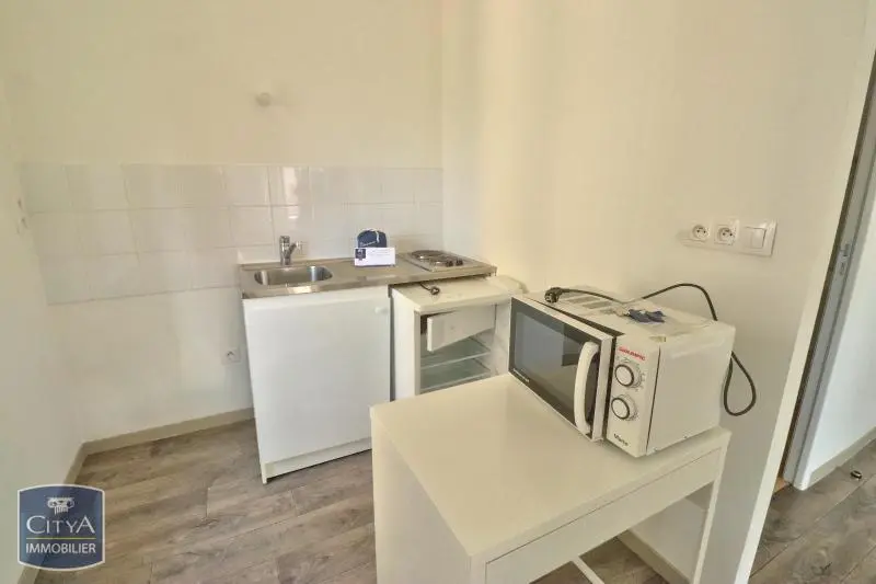 Photo 2 Appartement 1 pièce 30m²