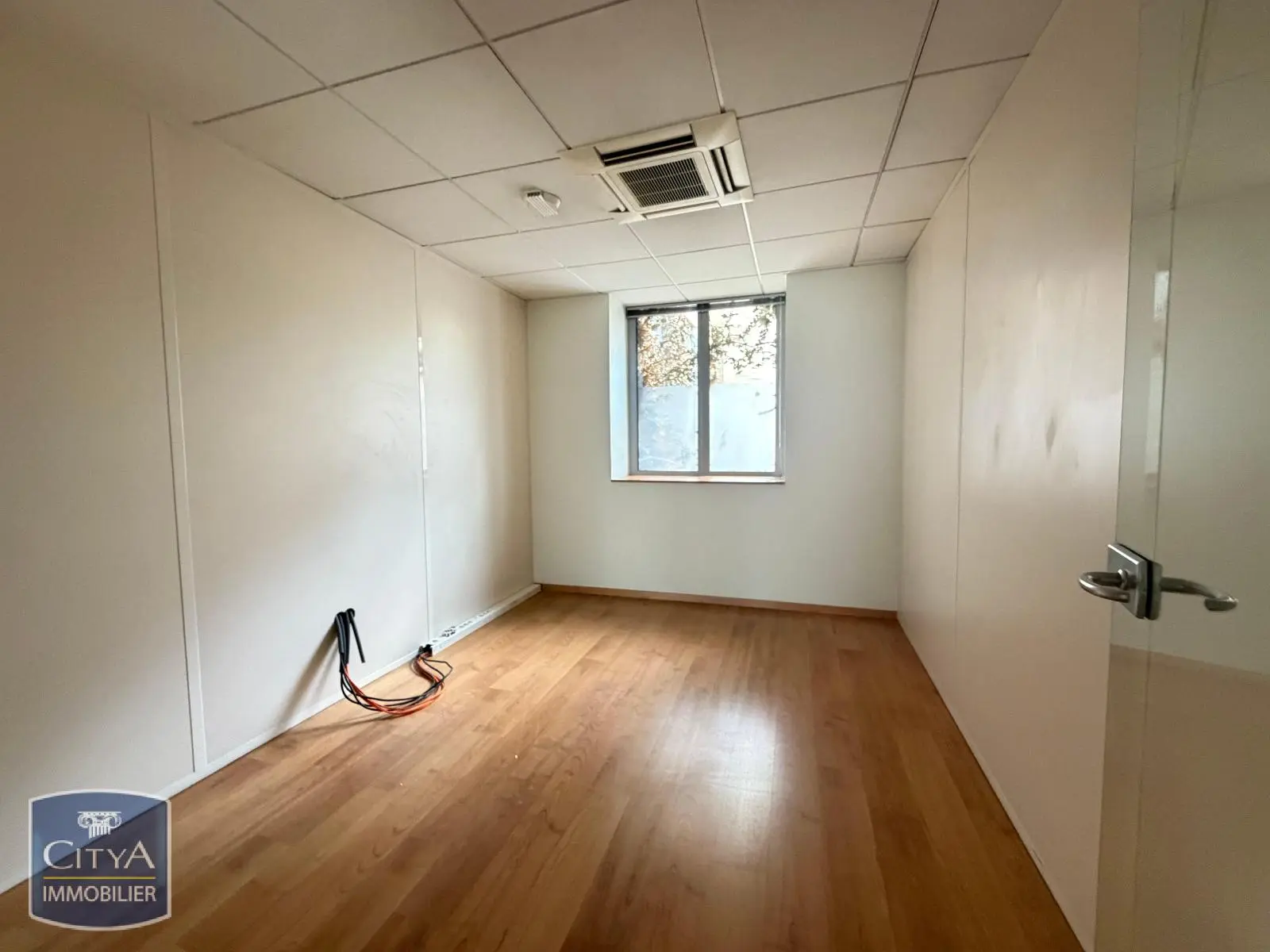 Photo 8 Local Commercial 130.5m²