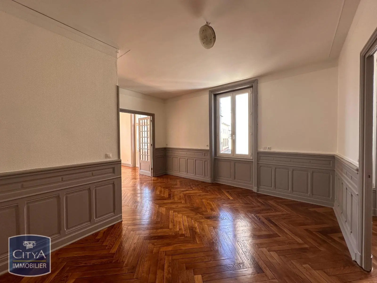 Photo 3 Appartement 6 pièces 153.4m²