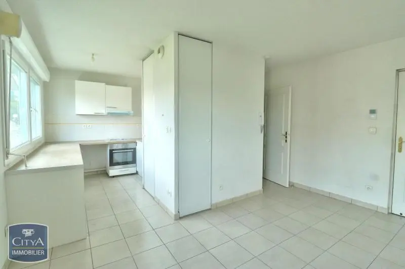 Photo 1 Appartement 1 pièce 25.01m²