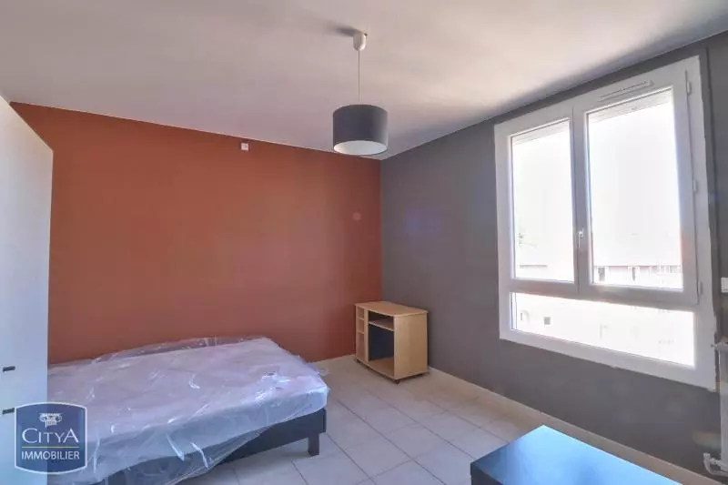 Photo 3 Appartement 1 pièce 30.8m²