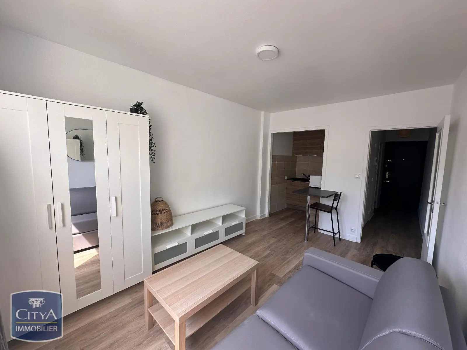 Photo 4 Appartement 1 pièce 23.41m²