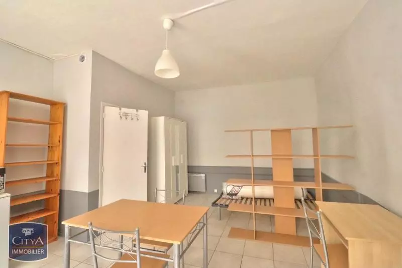 Photo 1 Appartement 1 pièce 22.6m²