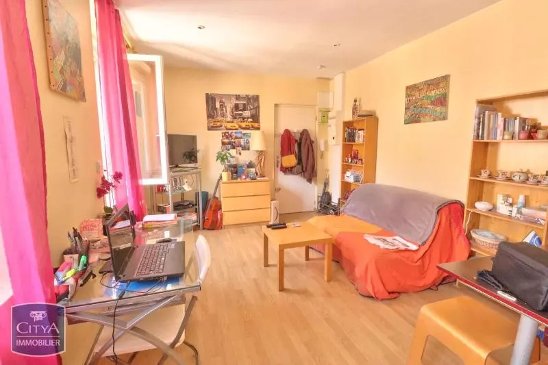 Illustration pour Appartement 2 pièces 33.15m² Photo Appartement 2 pièces 33.15m²