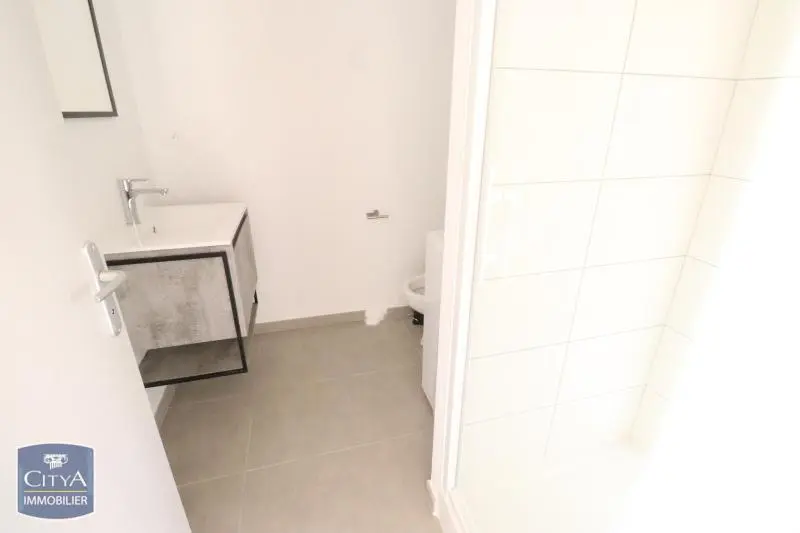 Photo 4 Appartement 1 pièce 27.3m²