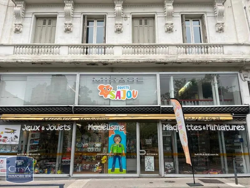 Photo 1 Local Commercial 161m²