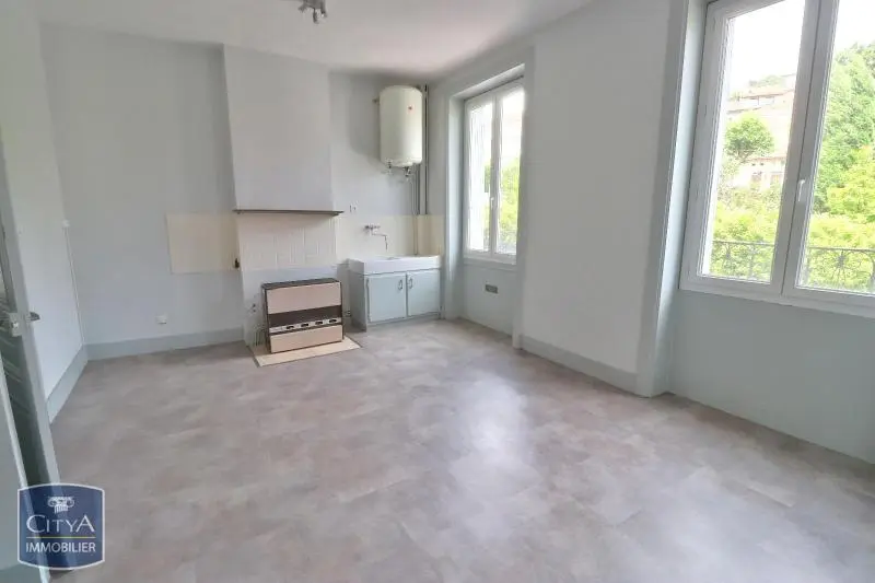 Photo 3 Appartement 1 pièce 32.1m²