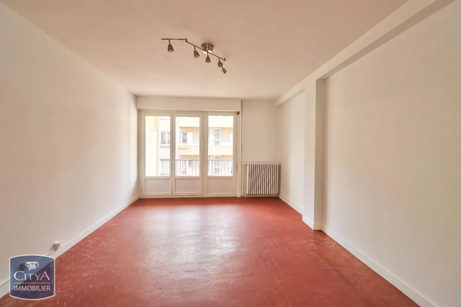 Photo 4 Appartement 1 pièce 43.85m²