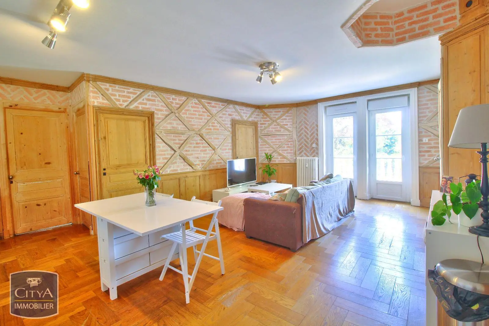 Photo 1 Appartement 4 pièces 87.38m²