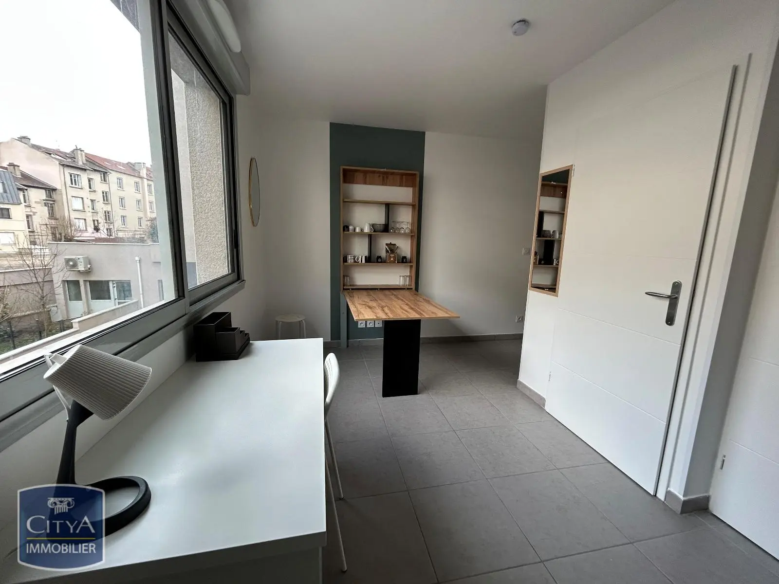 Photo 3 Appartement 1 pièce 20.79m²