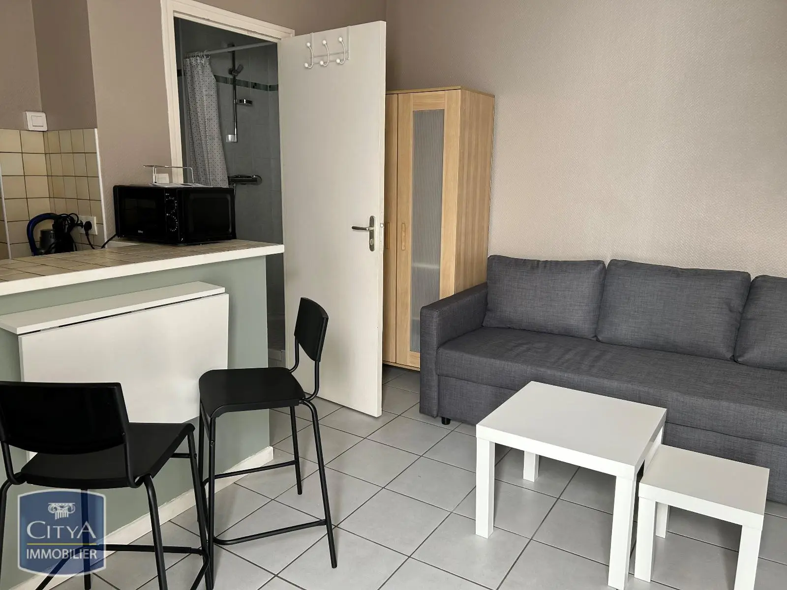 Photo 3 Appartement 1 pièce 16.76m²