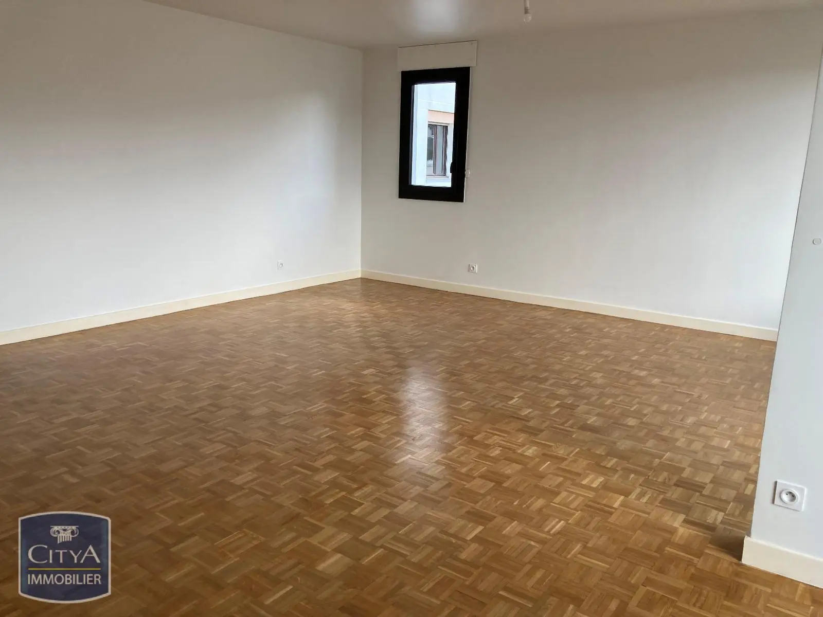 Photo 4 Appartement 4 pièces 92.72m²