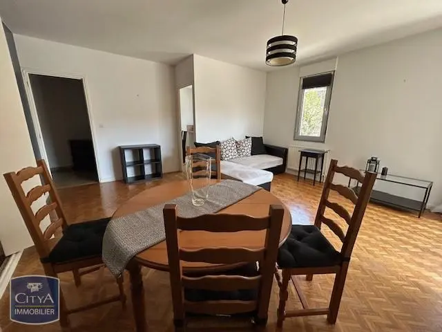 Photo 3 Appartement 1 pièce 42.61m²
