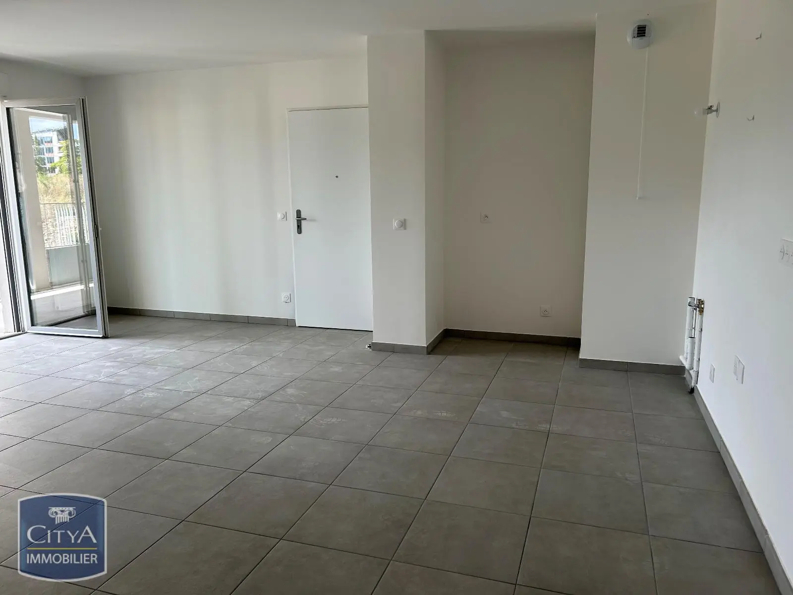 Photo 2 pour Appartement 3 pièces 70.65m² Photo 2 Appartement 3 pièces 70.65m²