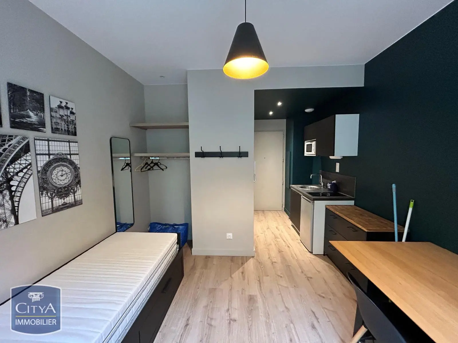 Photo 1 Appartement 1 pièce 16.9m²