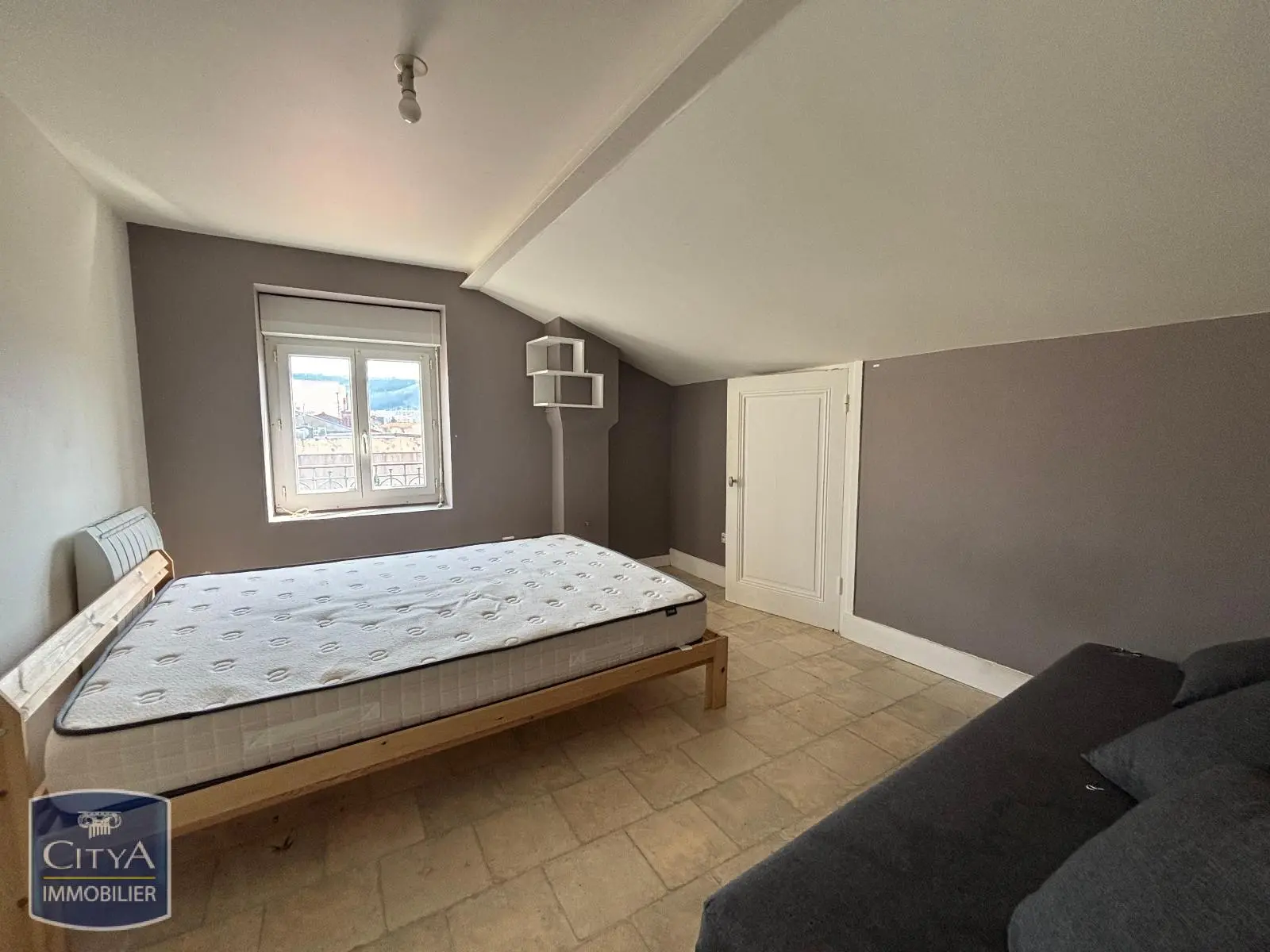 Photo 2 Appartement 1 pièce 26.36m²