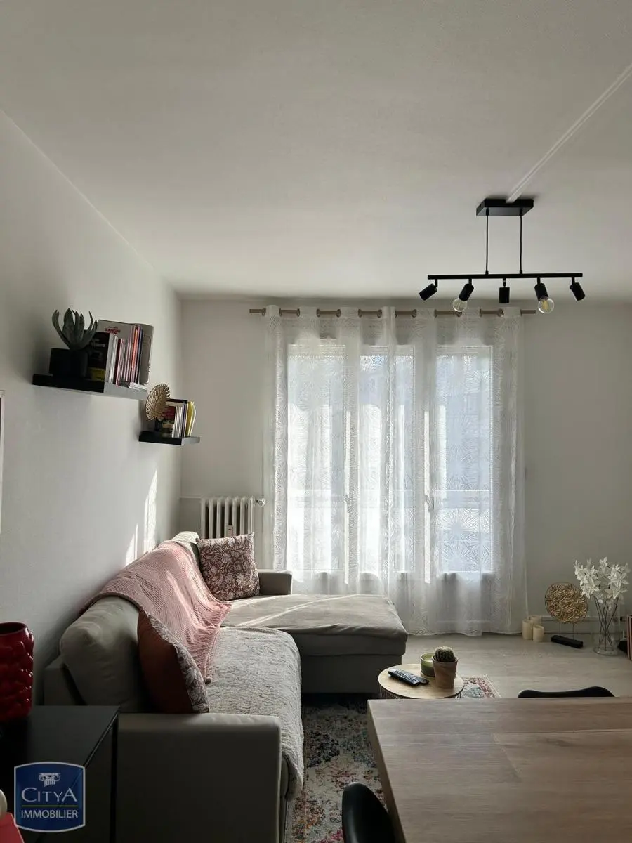 Photo 3 appartement Saint-Étienne