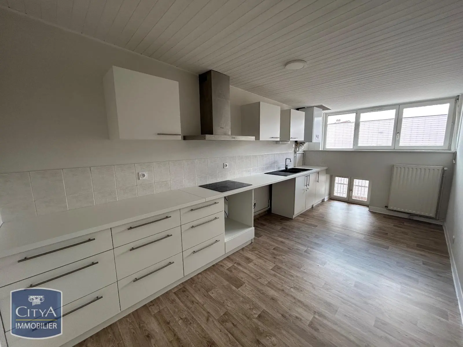 Photo 2 Appartement 5 pièces 135.39m²