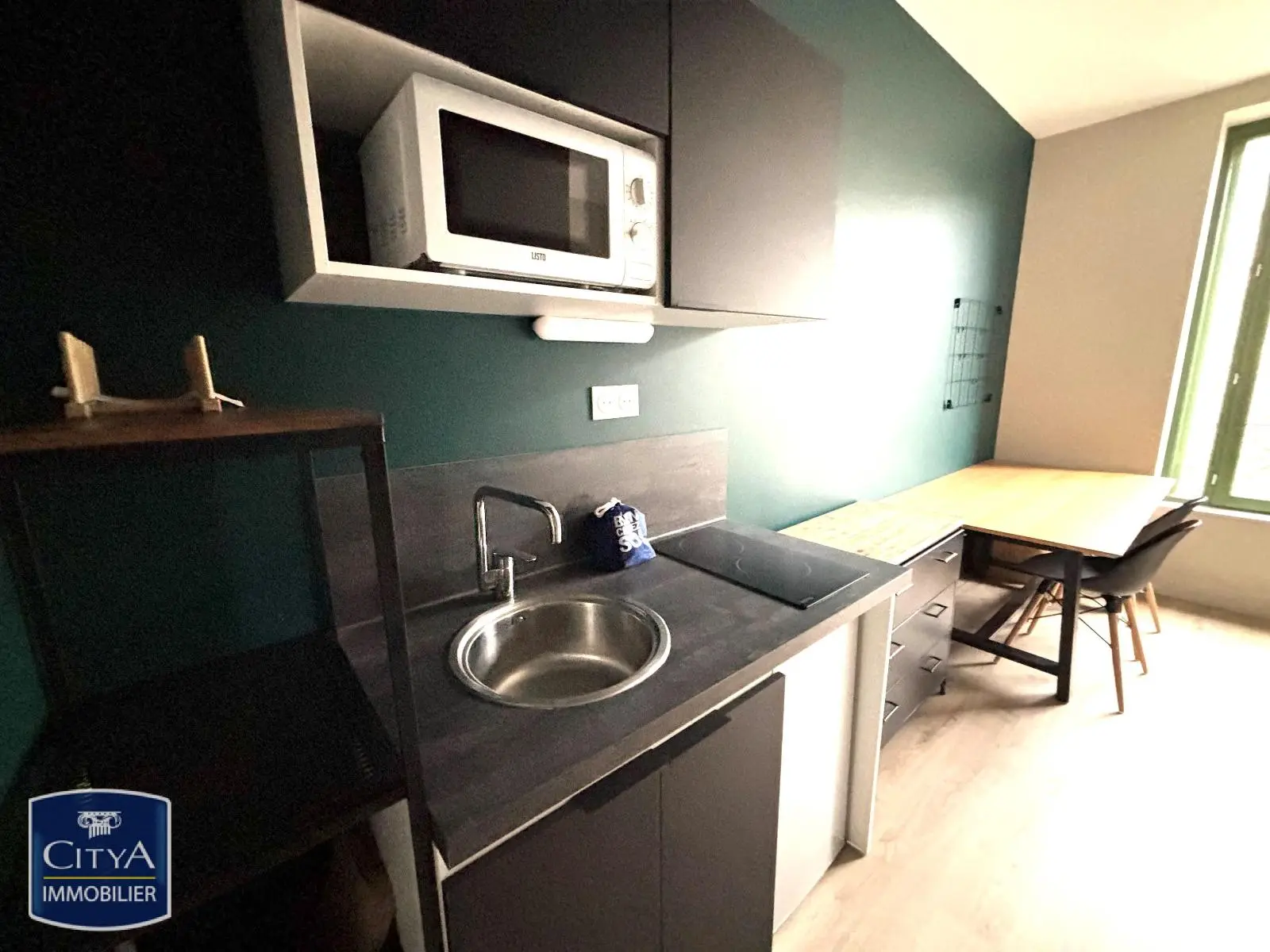 Photo 2 Appartement 1 pièce 19.9m²