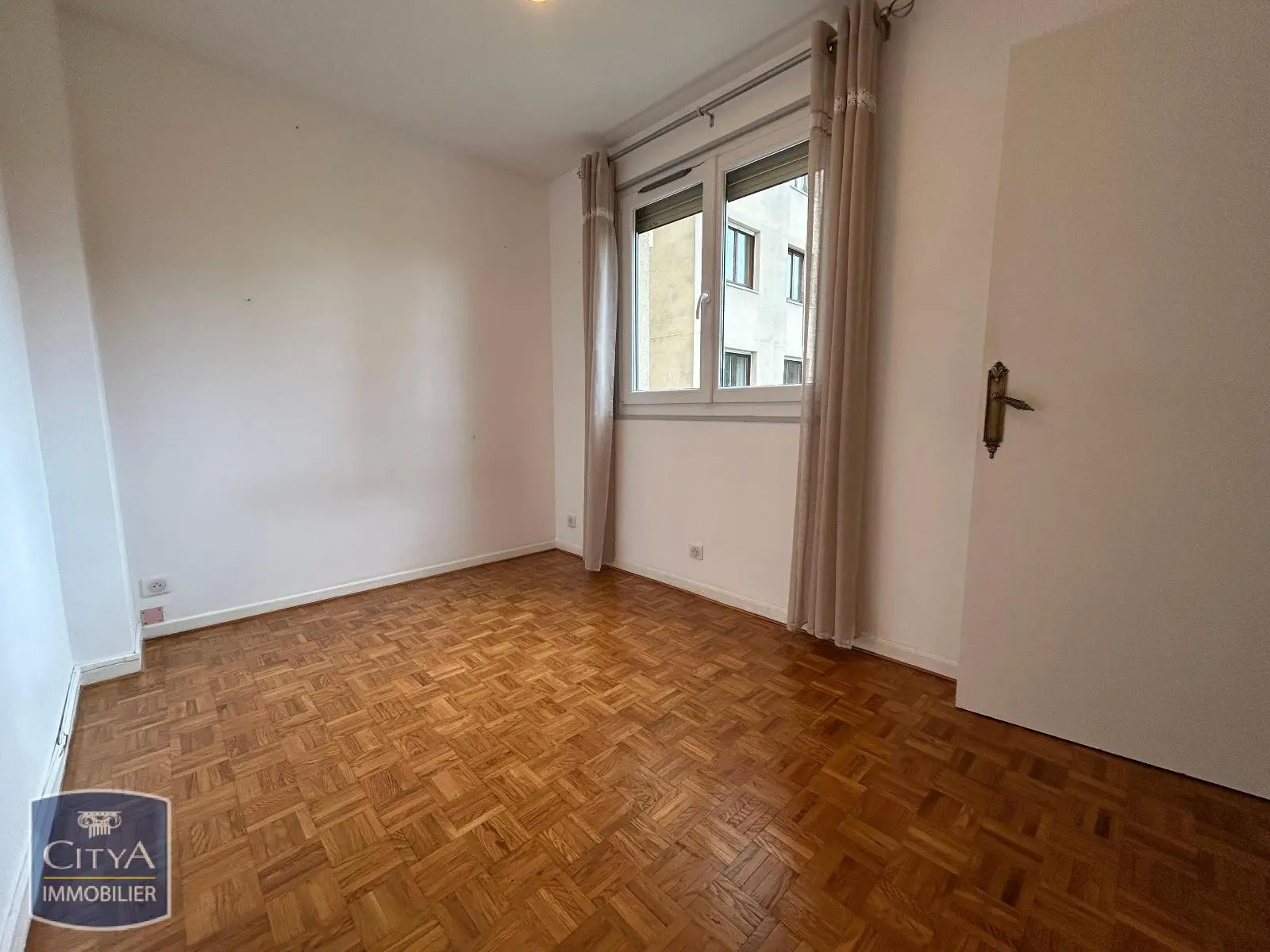 Photo 3 Appartement 2 pièces 42m²