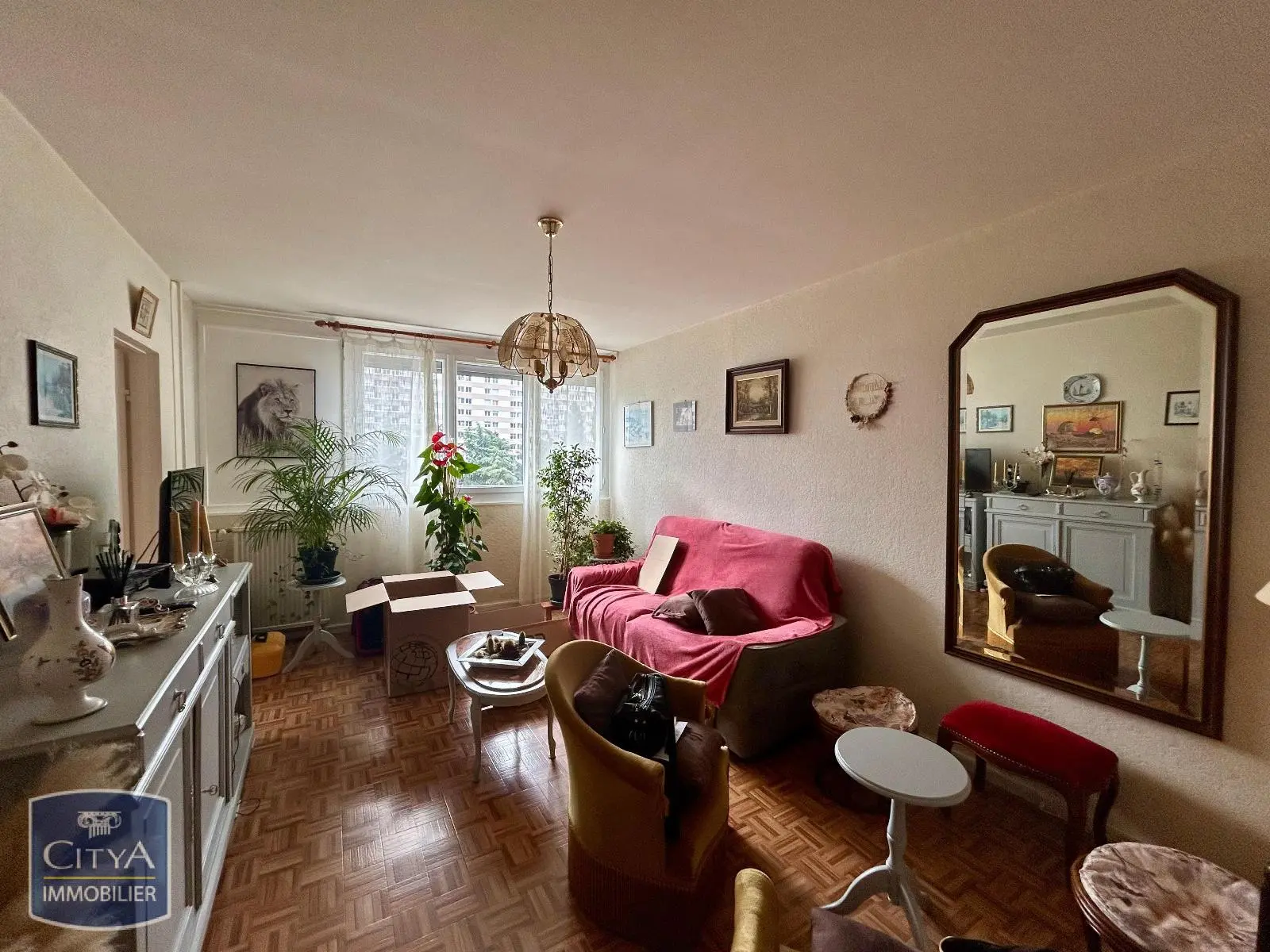 Photo 1 Appartement 1 pièce 48m²