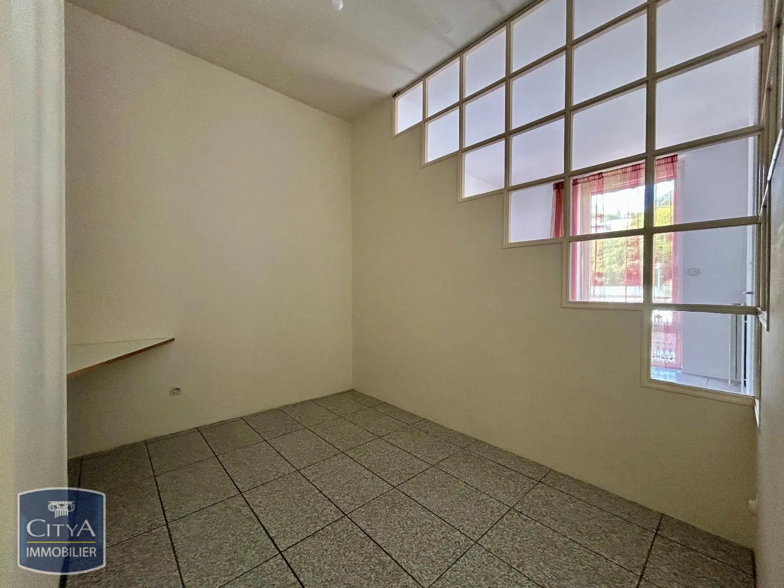Photo 12 Appartement 6 pièces 149.84m²