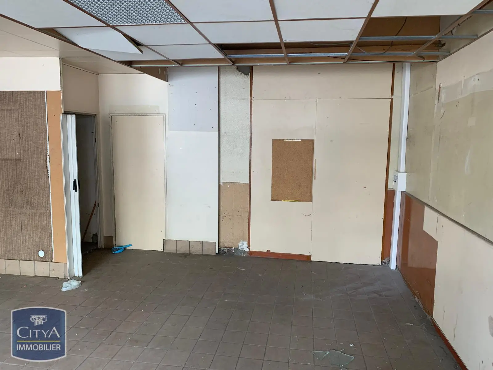 Photo 5 Local Commercial 46.12m²