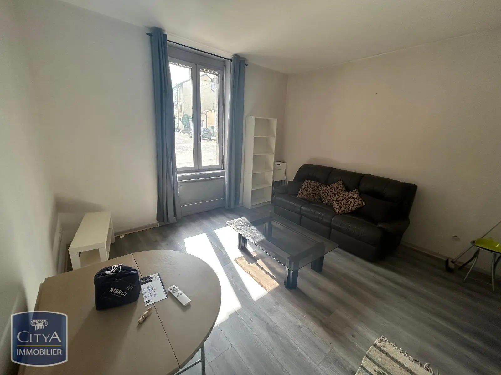 Photo 2 Appartement 1 pièce 36.49m²