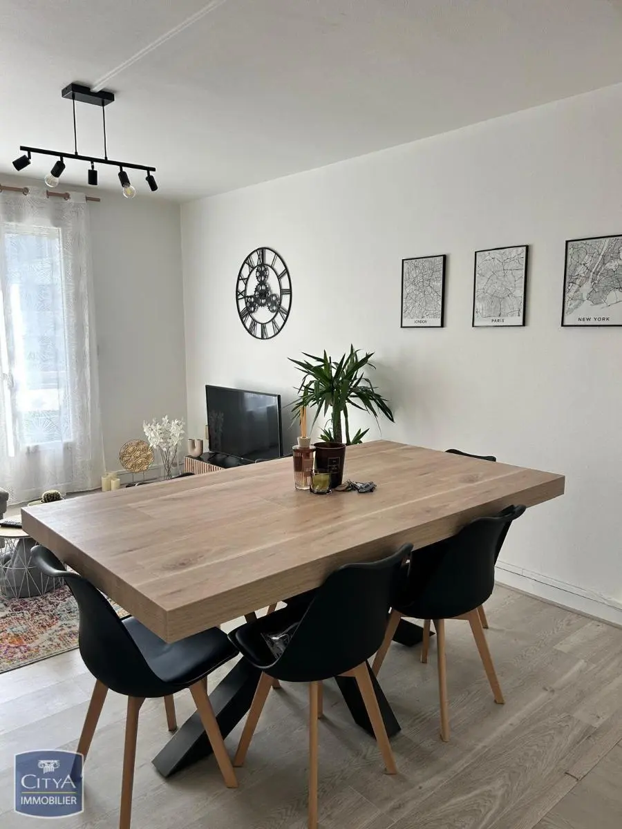 Photo 1 Appartement 2 pièces 56.04m²