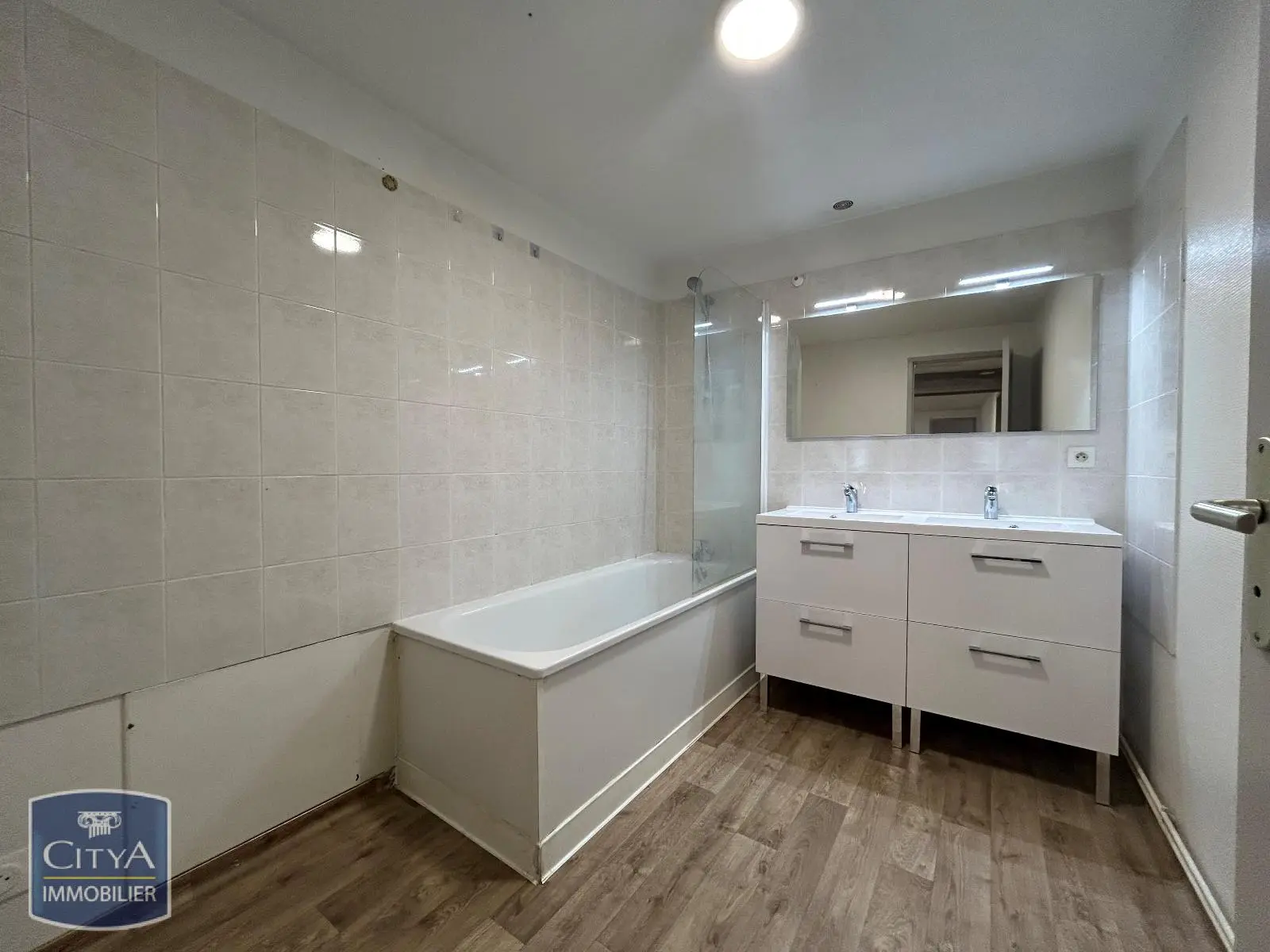 Photo 8 Appartement 5 pièces 135.39m²