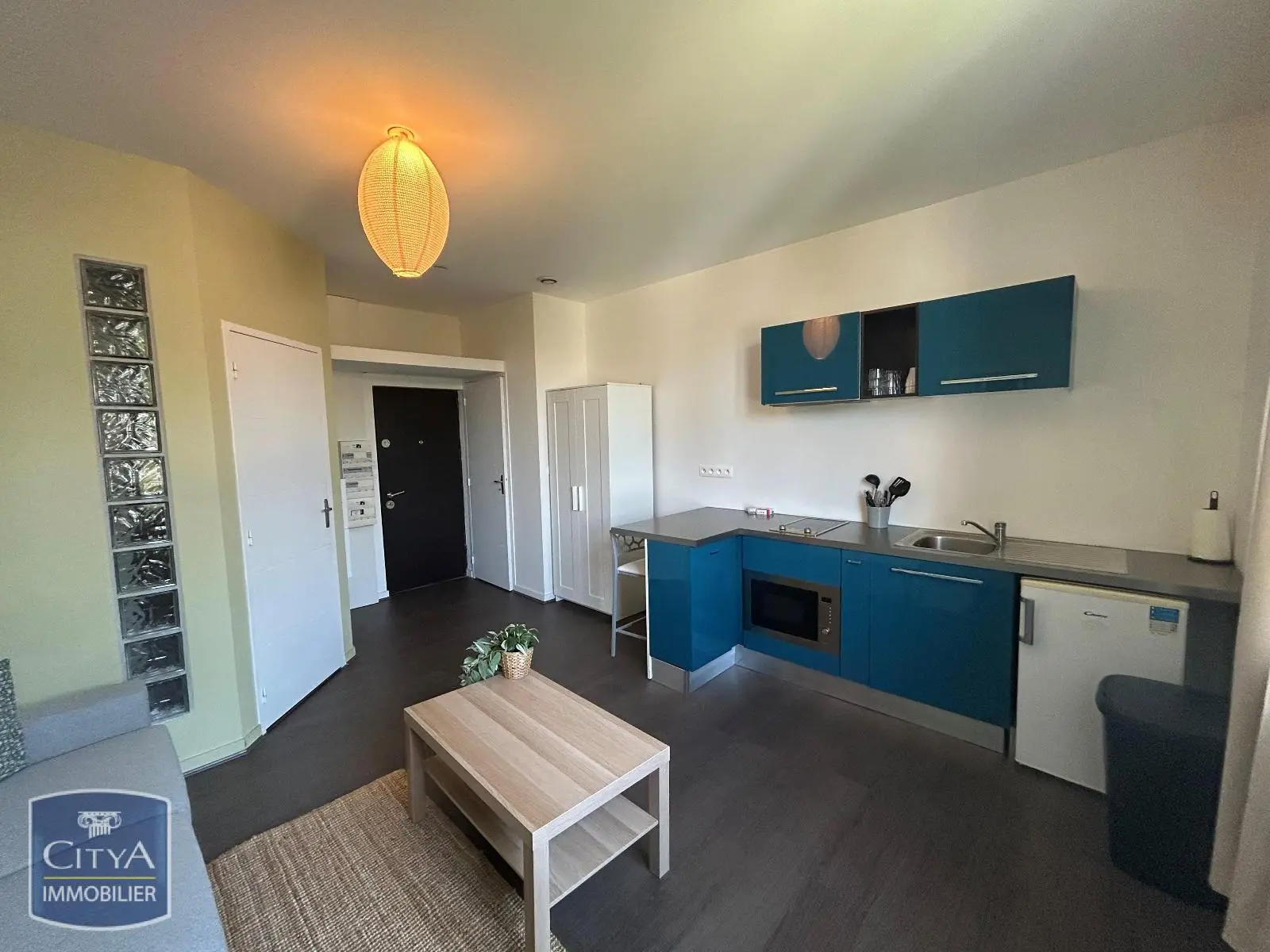 Photo 2 Appartement 1 pièce 26.81m²
