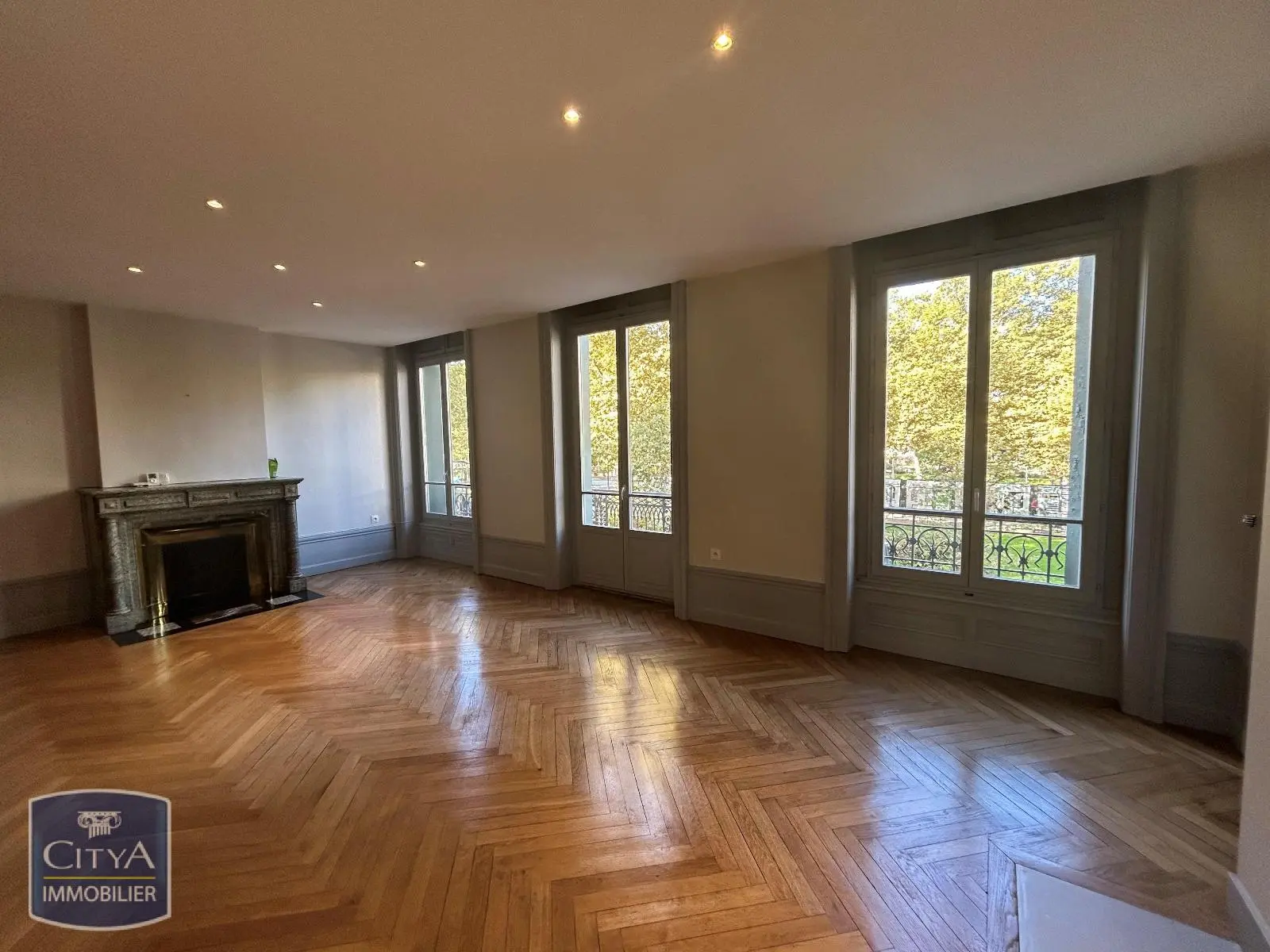 Photo 2 Appartement 4 pièces 101.18m²