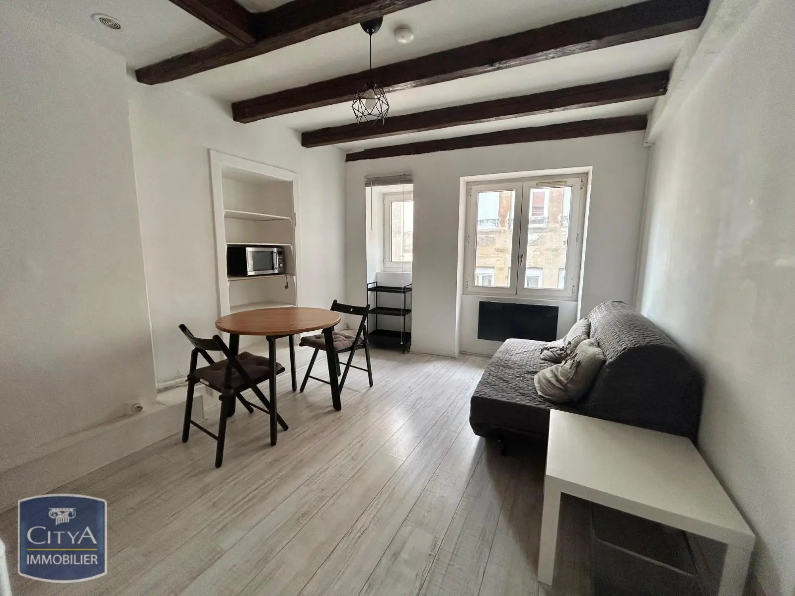Photo 1 Appartement 1 pièce 31m²