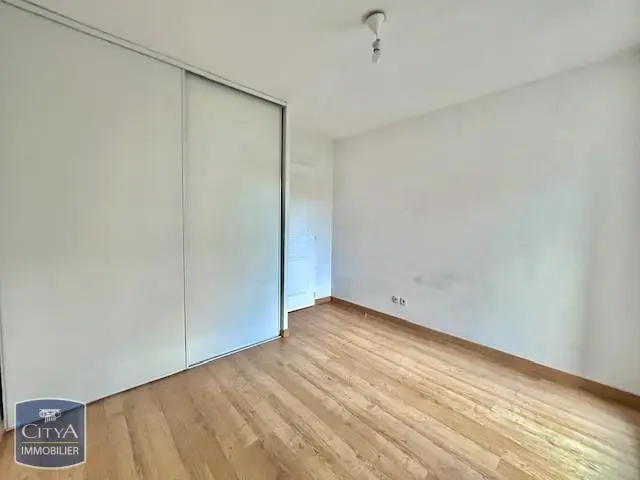 Photo 5 appartement Saint-Priest-en-Jarez