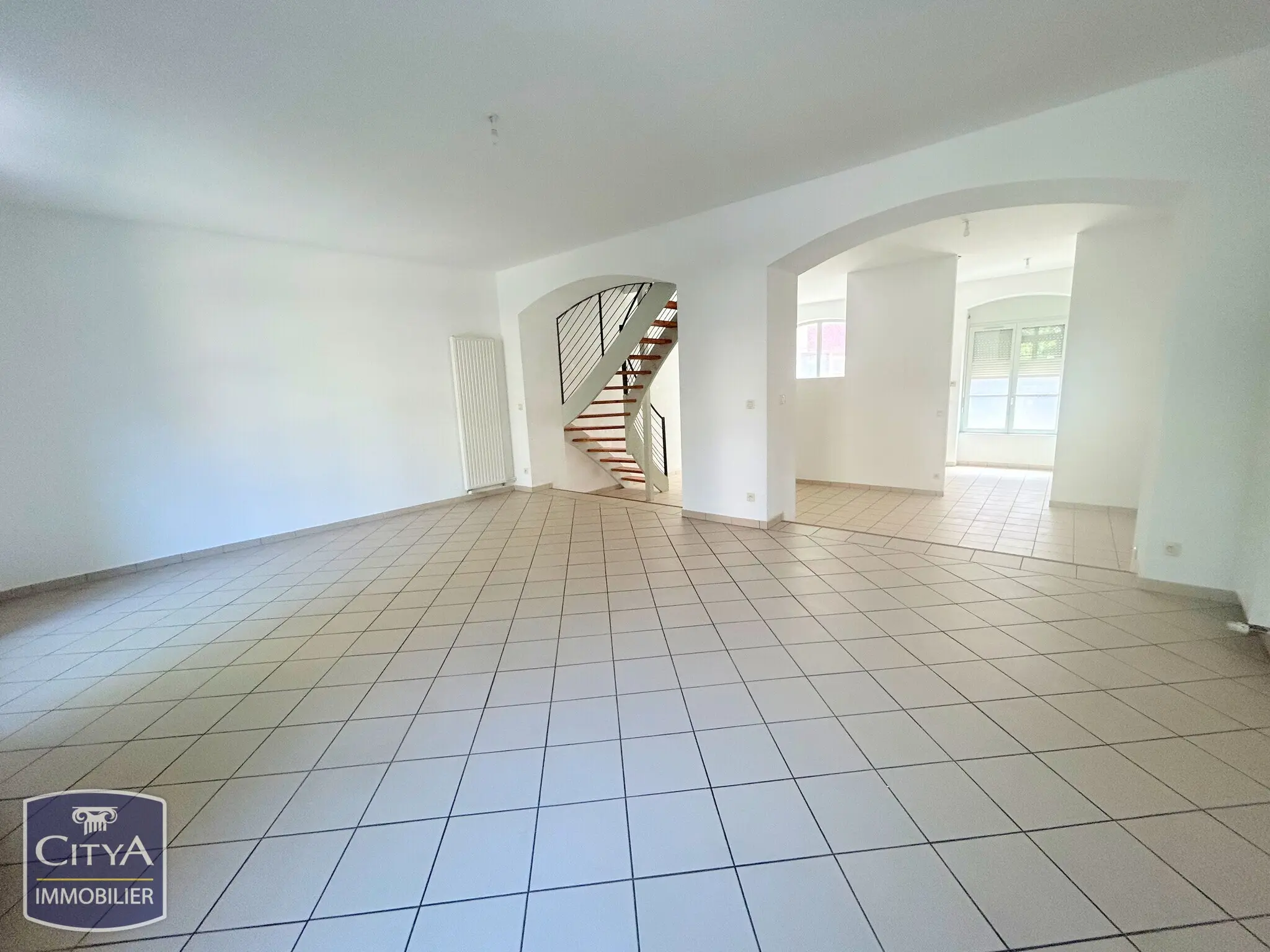 Photo 2 Maison 6 pièces 141.3m²