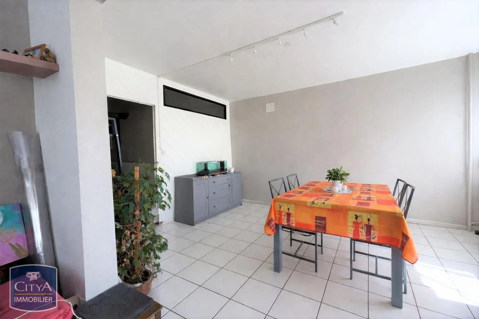 Photo 2 Appartement 4 pièces 79.04m²