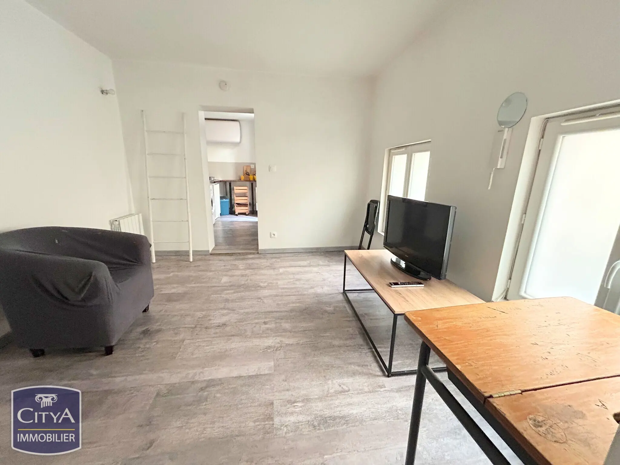 Photo 2 Appartement 2 pièces 23.51m²
