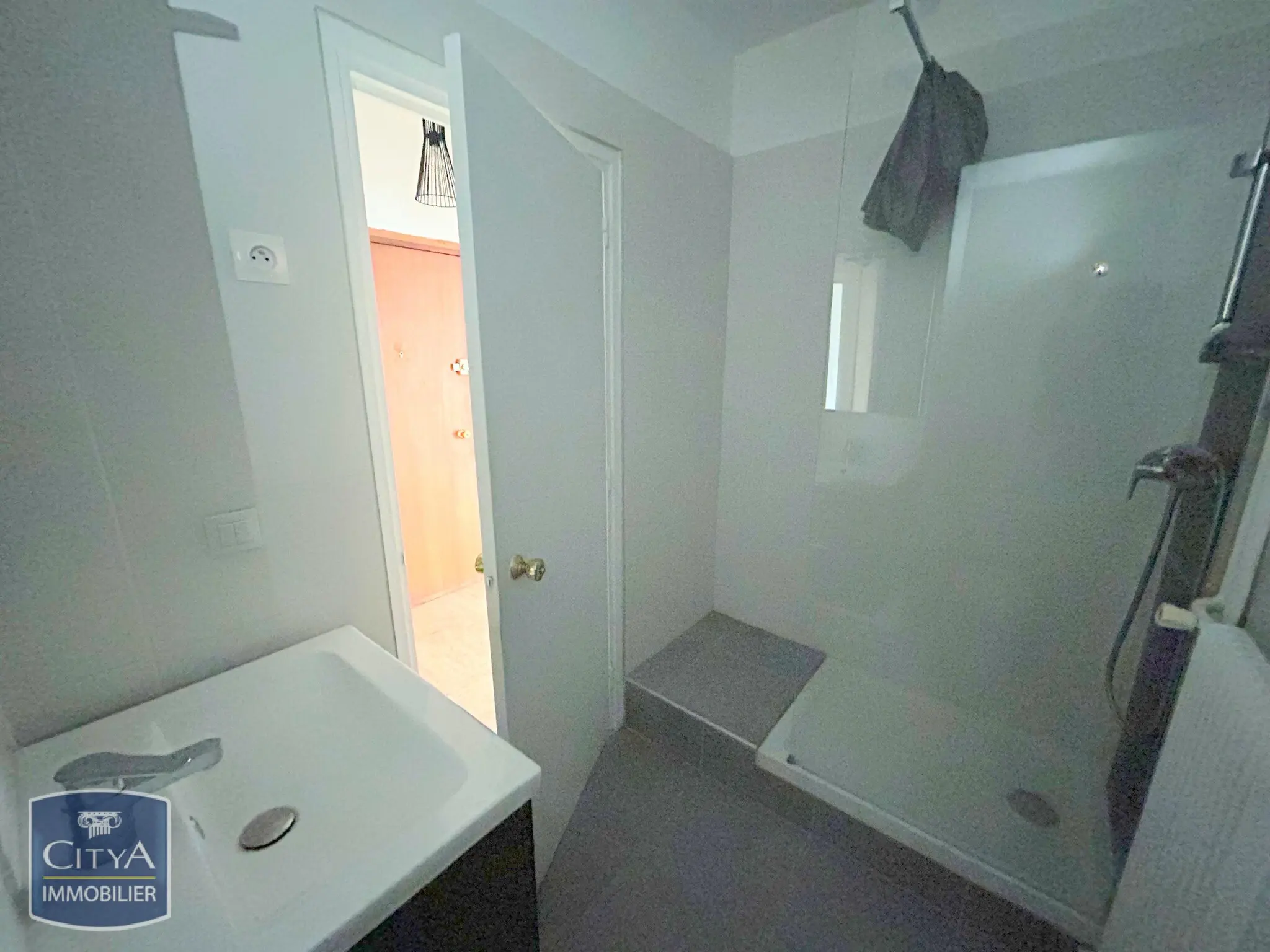 Photo 8 Appartement 1 pièce 41.39m²