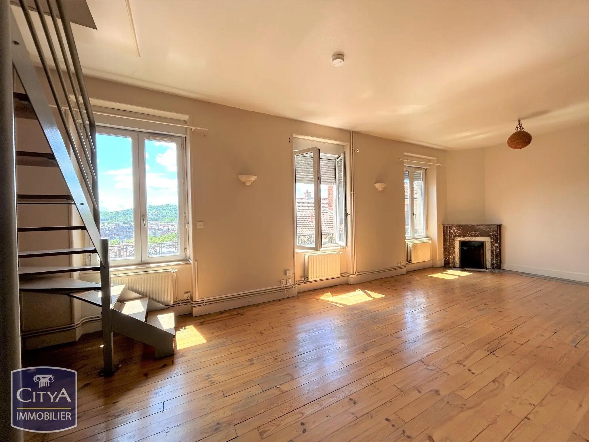 Photo 1 Appartement 4 pièces 83.78m²