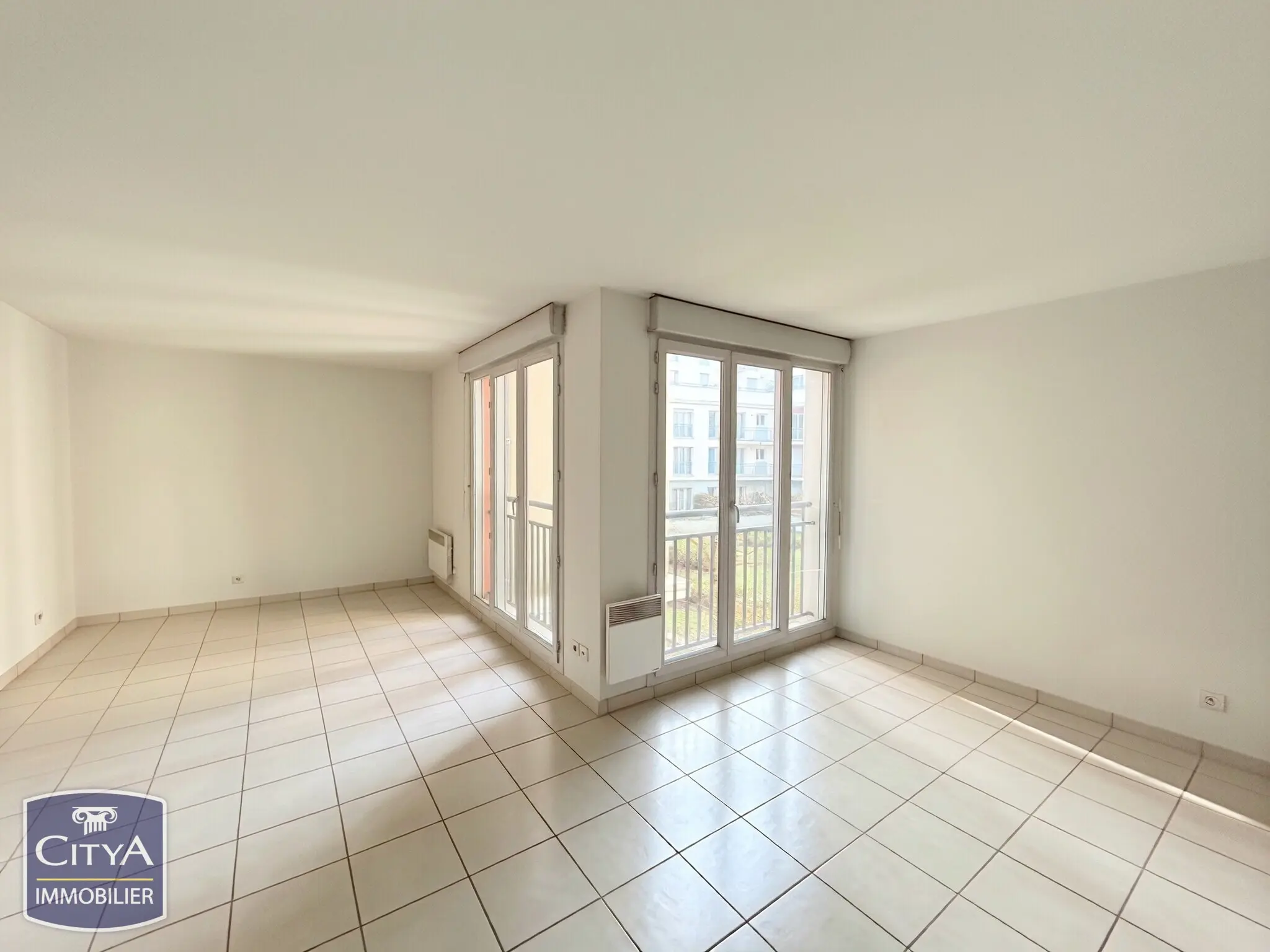 Photo 1 Appartement 1 pièce 35.76m²