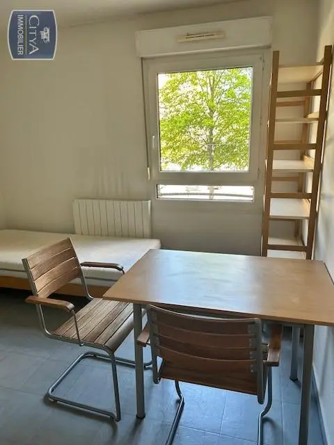 Photo 2 Appartement 1 pièce 18.07m²