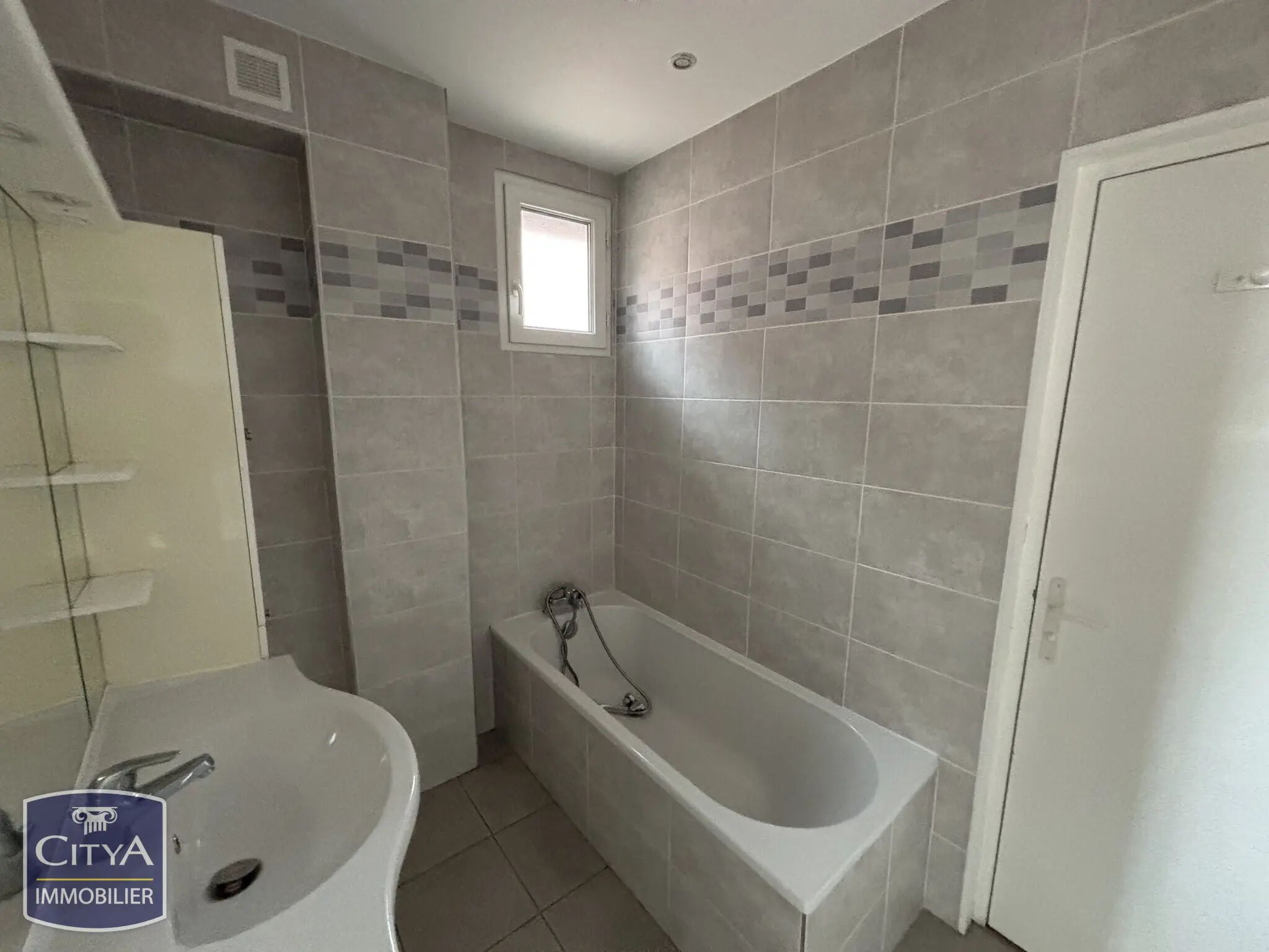 Photo 7 Appartement 4 pièces 82.58m²