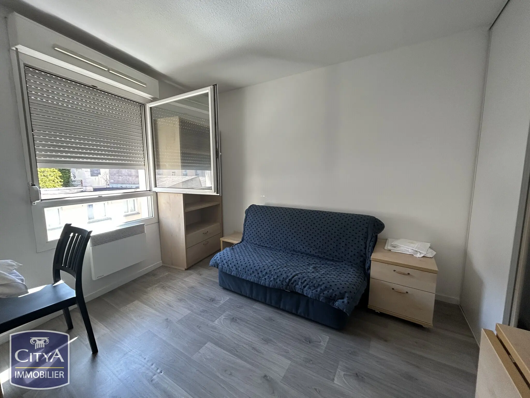 Photo 2 Appartement 1 pièce 18.1m²