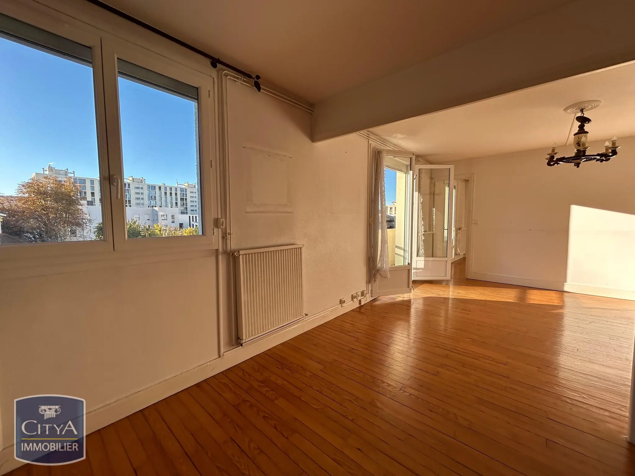 Photo 1 Appartement 5 pièces 82.99m²