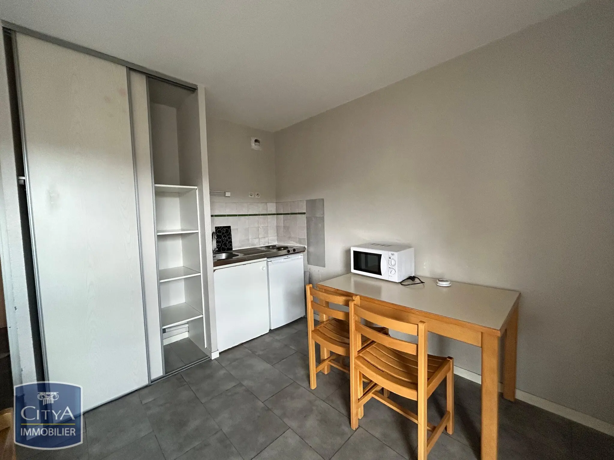 Photo 3 Appartement 1 pièce 18m²