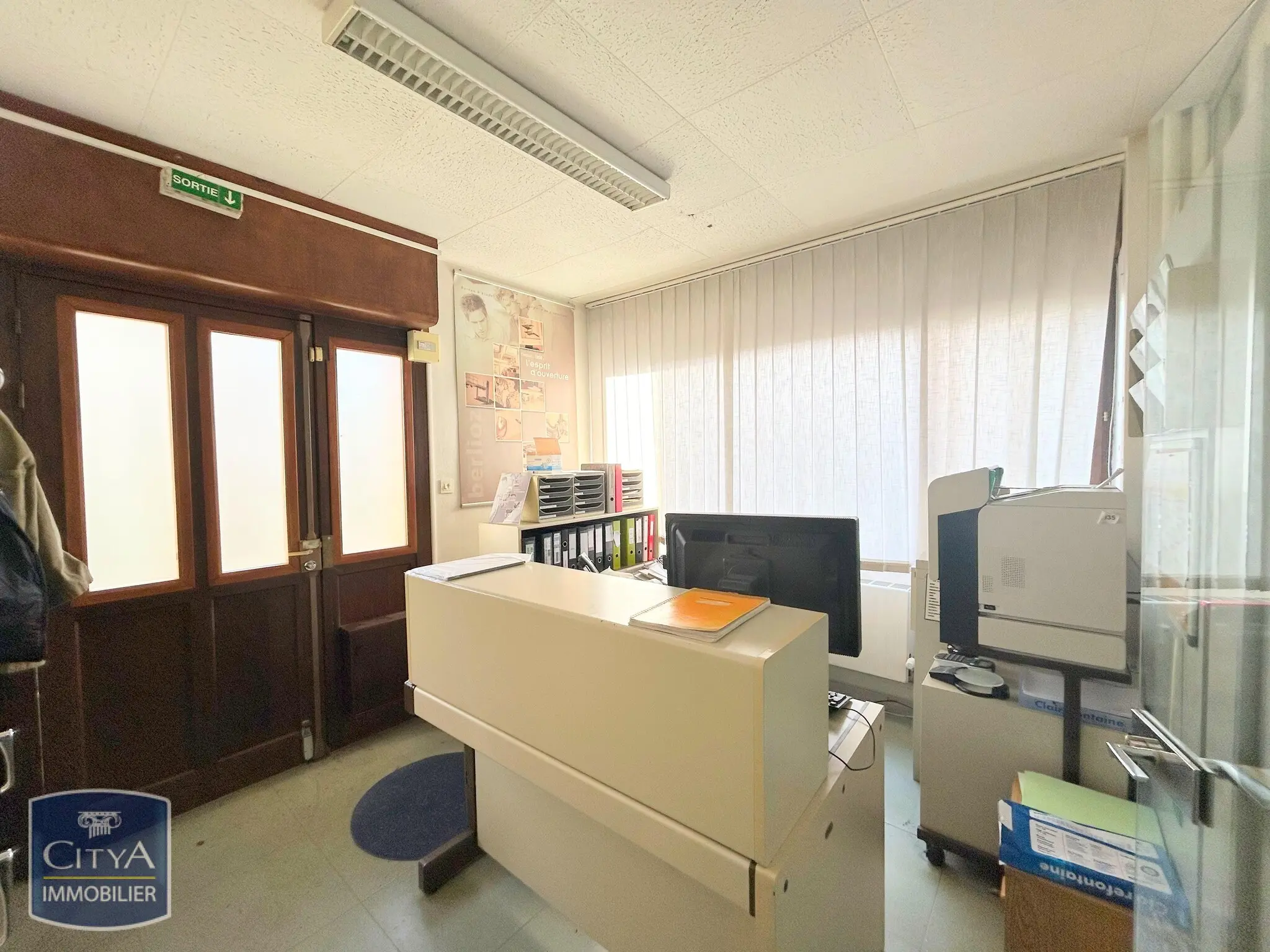 Photo 2 Local Commercial 118.98m²