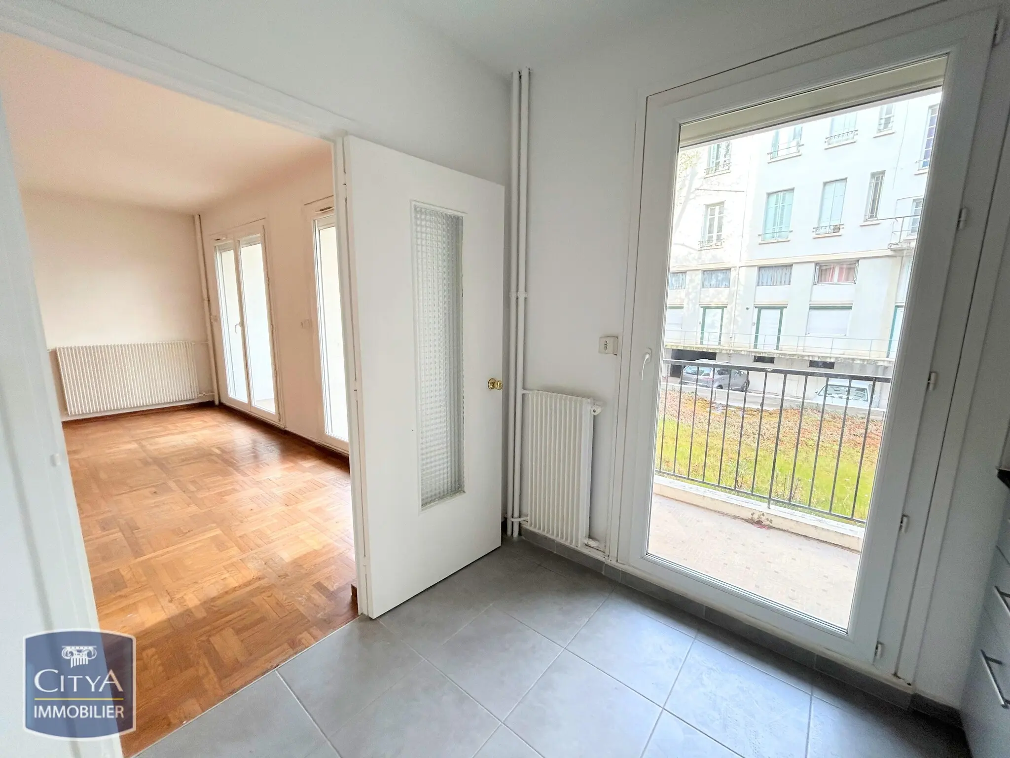 Photo 6 Appartement 1 pièce 41.39m²